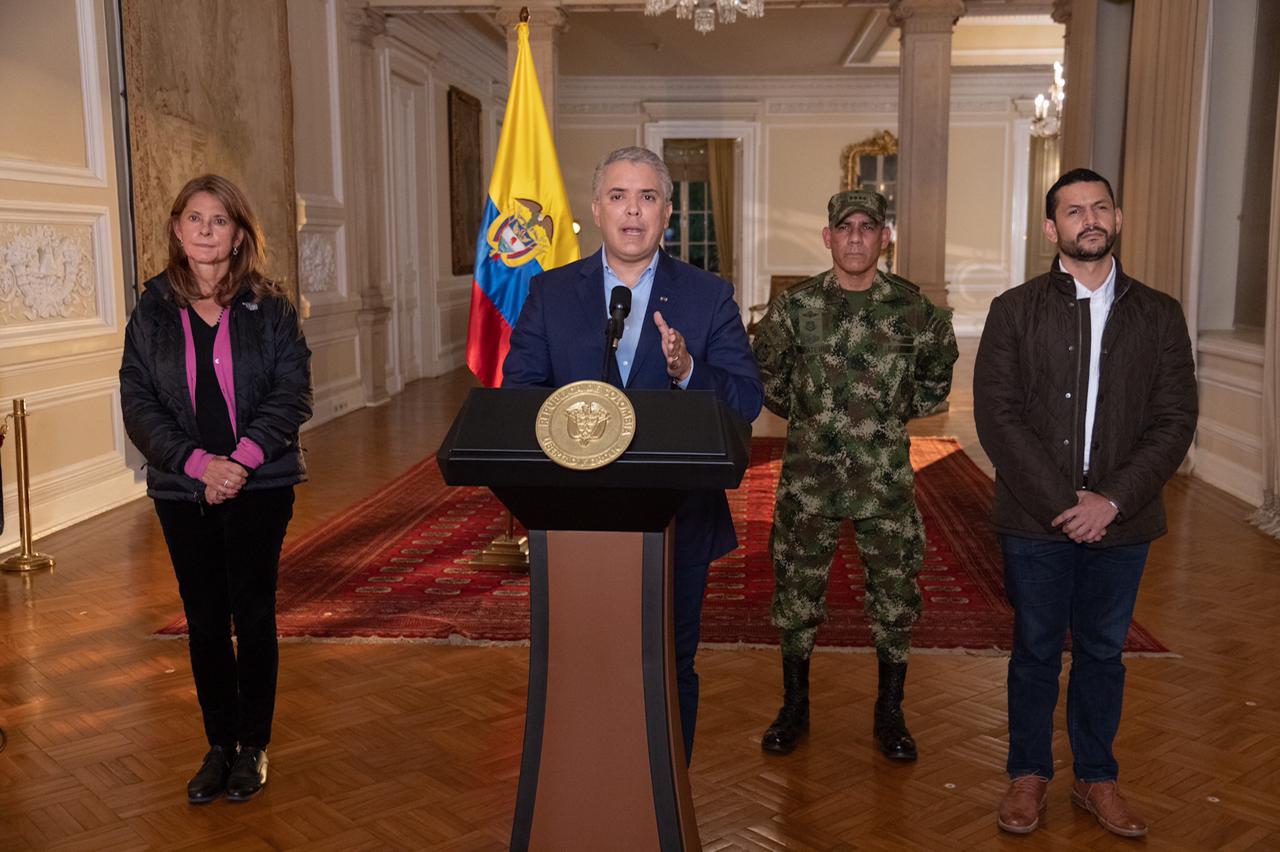 Duque se mantiene en la de Uribe, y en vez de retirar la Reforma llama al Ejercito, polarización total en el país.