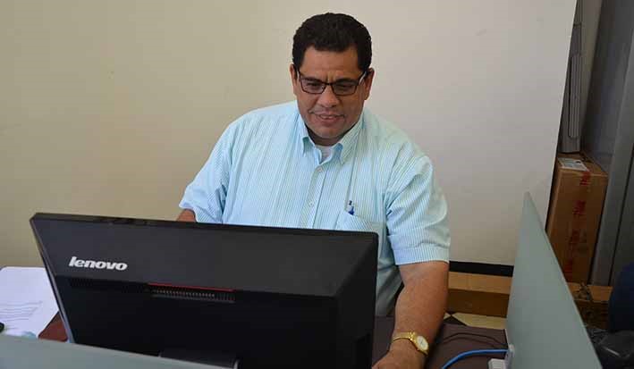 Caicedo convoca a la experiencia y nombra a Rafael Rodríguez Santana como jefe de comunicaciones