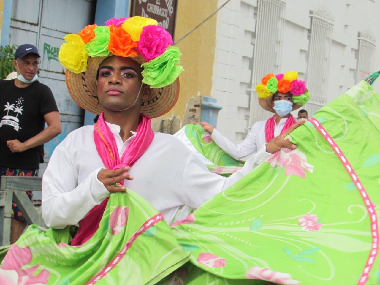 Folclor retenero se sube al pódium en las Fiestas del Mar Trans de Santa Marta