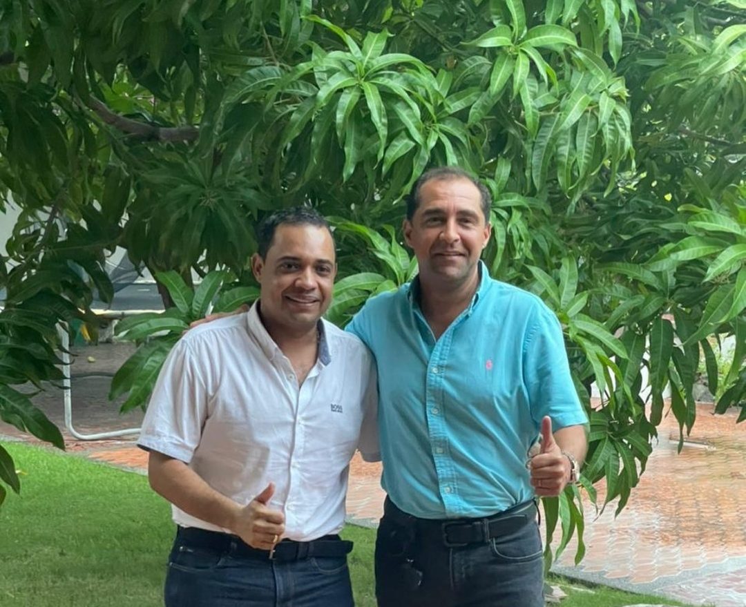 Jose Pinedo y Carlos Farelo. Alinean los astros y hacen equipo para el Congreso