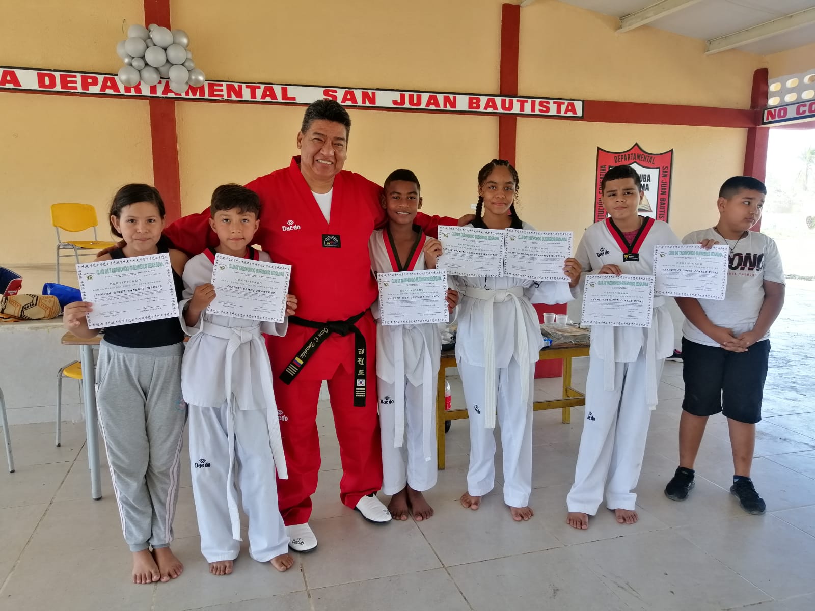 El Taekwondo entra a El Retén por la IED San Juan Bautista